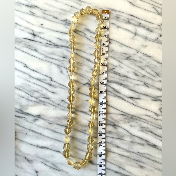 Club Monaco pale gold cut acrylic necklace - Picture 5 of 5